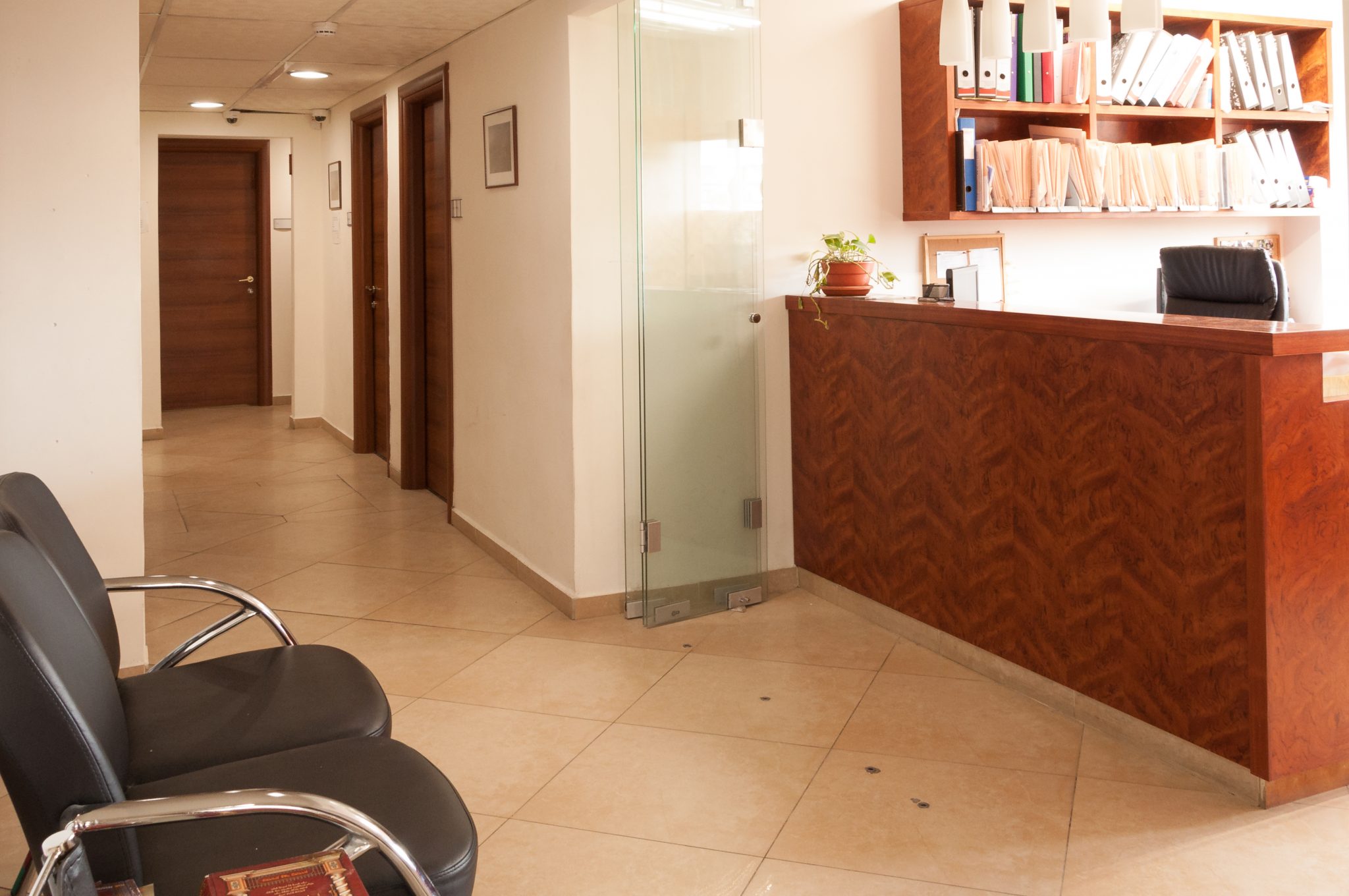 let our receptionist welcome your guests when they visit you at one of our jerusalem offices for rent